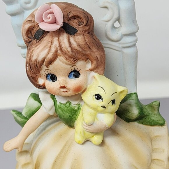 Vintage Lefton Ceramic Girl Figurine With‎ Cat Sitting On Chair - Picture 7 of 10